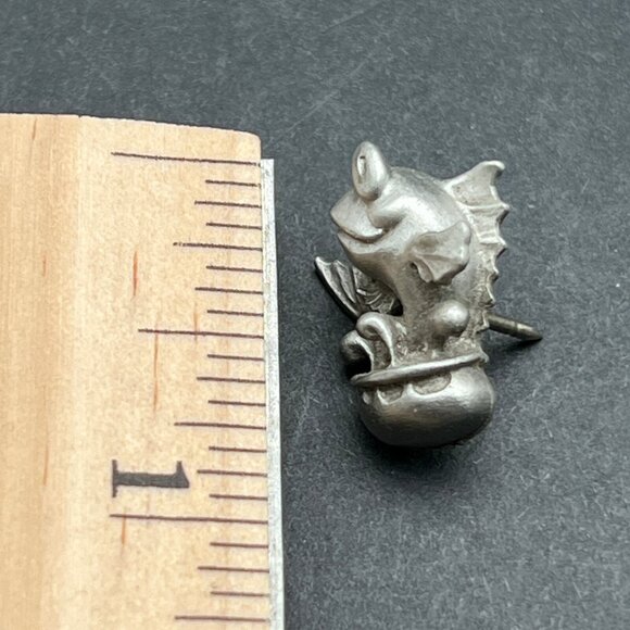 Vintage Jumping Fish Tie Tack Pewter Tone Lapel Hat Pin - Picture 6 of 7